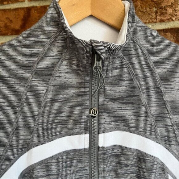 Lululemon Define Jacket Wee Are From Space Coal Fossil / White 10 - Picture 10 of 13